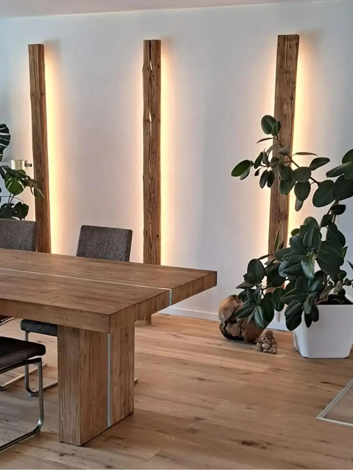 MAVI Bau & Dienstleistungen - Bauarbeiten - Balkenbeleuchtung