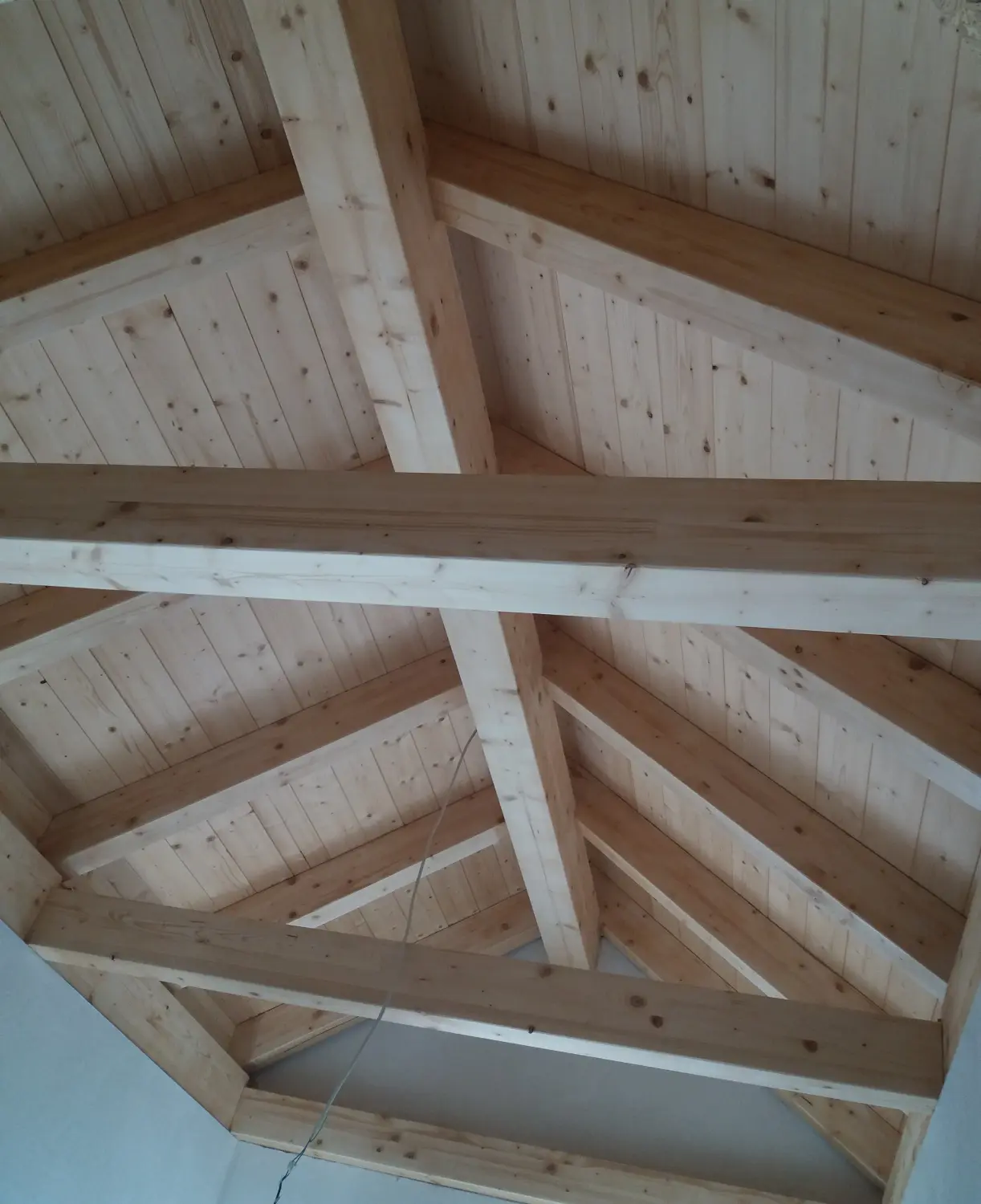 MAVI Bau & Dienstleistungen - Bauarbeiten - Erweiterungsdach