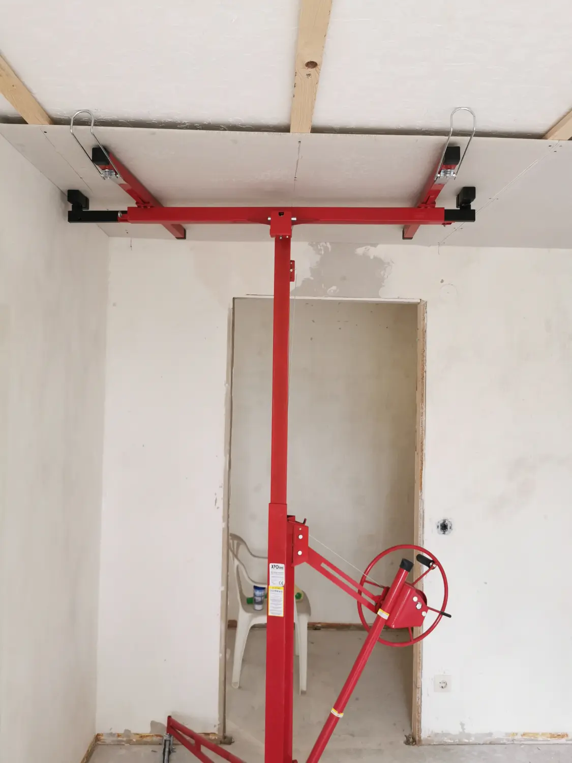 MAVI Bau & Dienstleistungen - Bauarbeiten - Trockenbauarbeiten