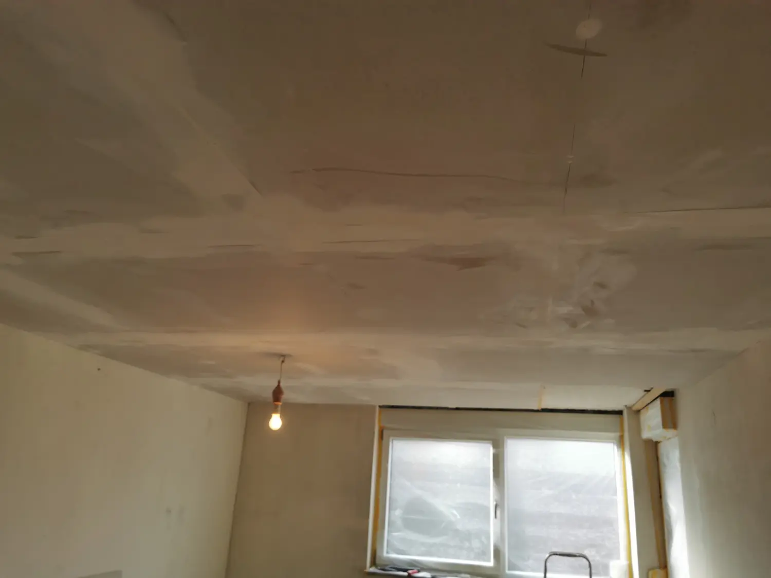 MAVI Bau & Dienstleistungen - Bauarbeiten - Trockenbauarbeiten