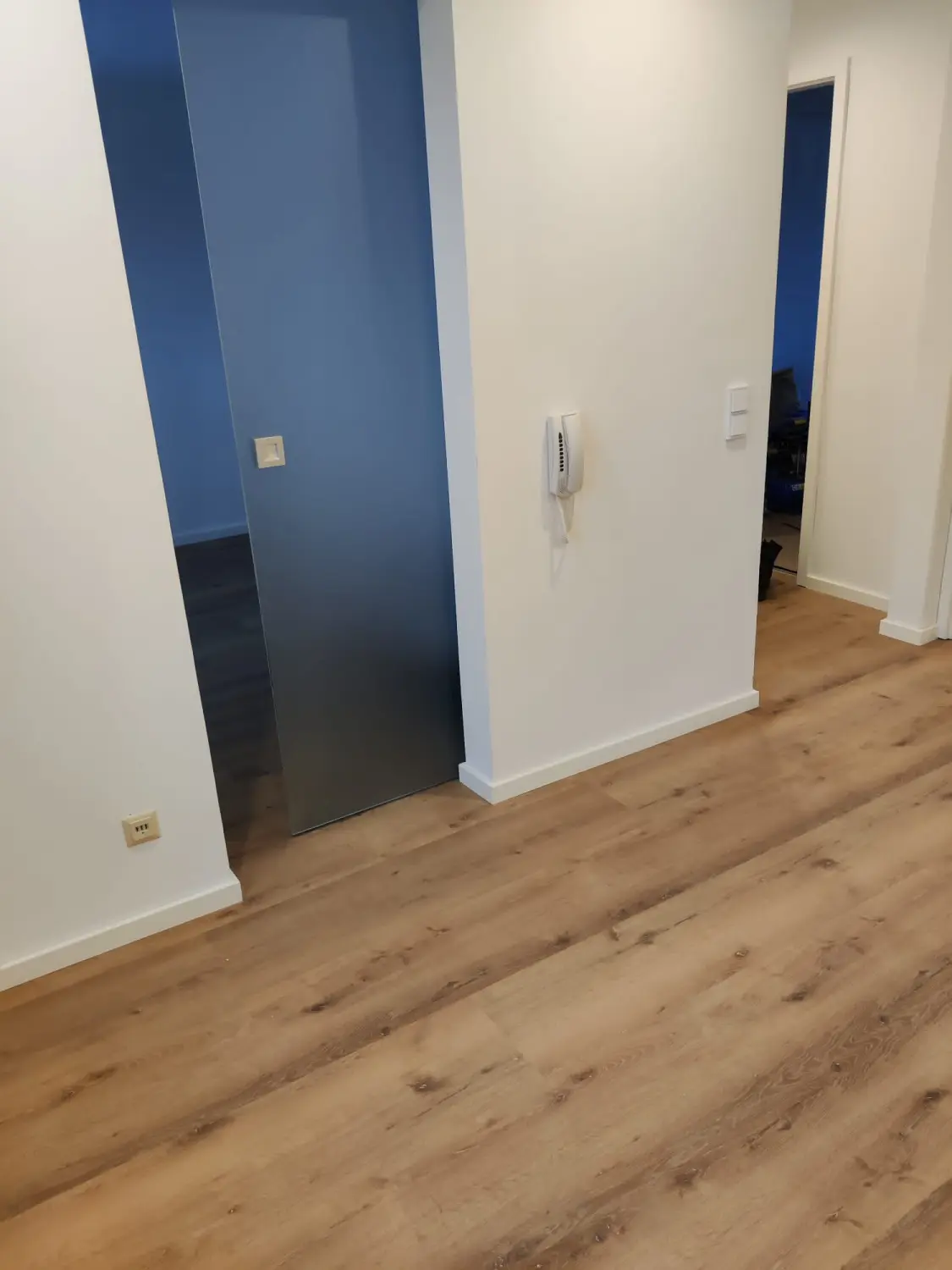 MAVI Bau & Dienstleistungen - Bauarbeiten - Bodenarbeiten