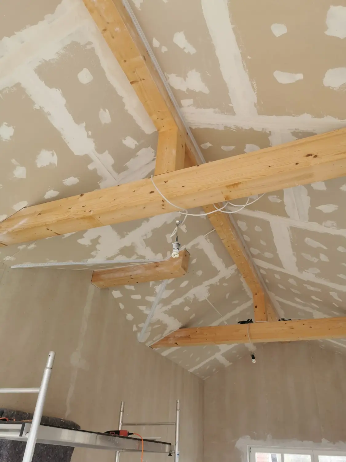 MAVI Bau & Dienstleistungen - Trockenbau - Trockenbauarbeiten 