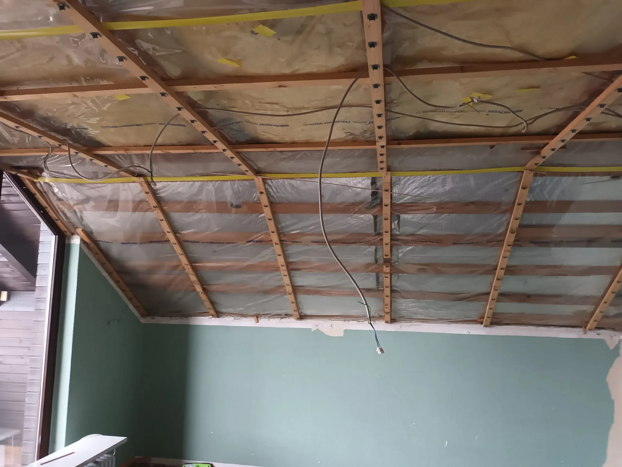 MAVI Bau & Dienstleistungen - Vinylböden - Vinylboden Eichedekor schwimmend verlegt 